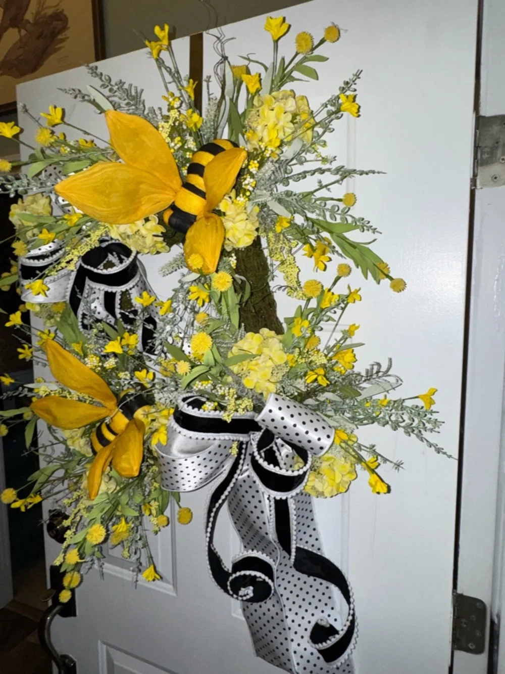 Yellow Bee Floral Wreath - Home Accents